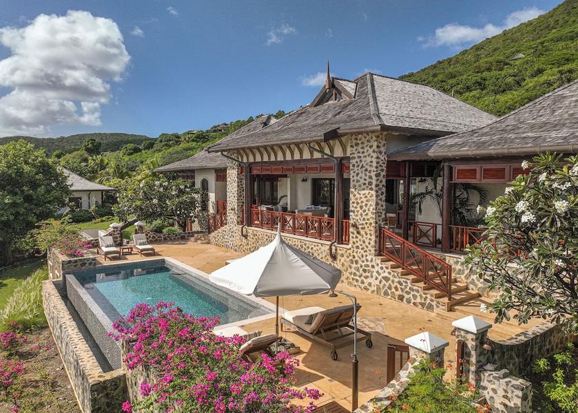  Canouan Island Exterior Detail