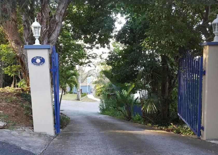  St. Thomas Exterior Detail