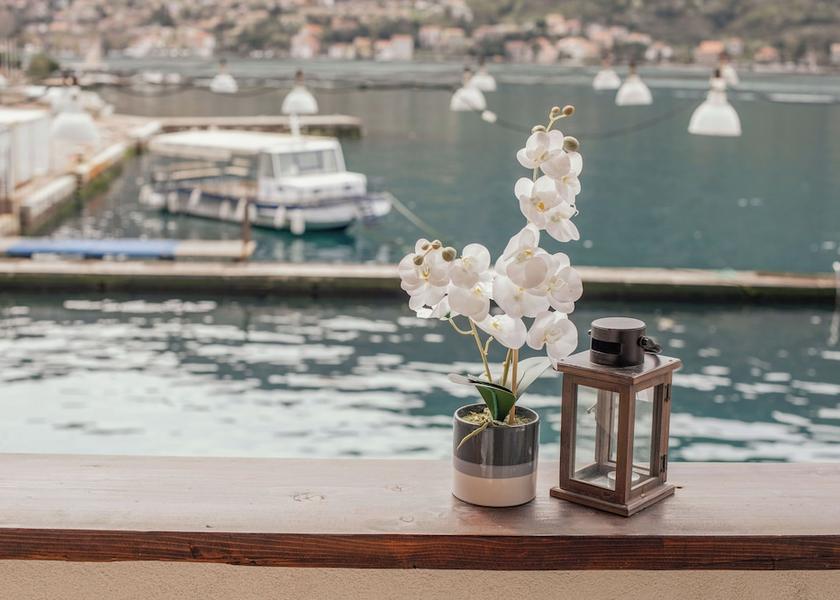  Kotor Exterior Detail