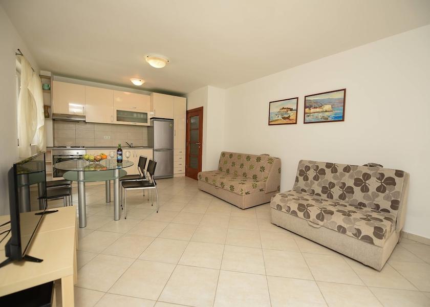  Tivat Room