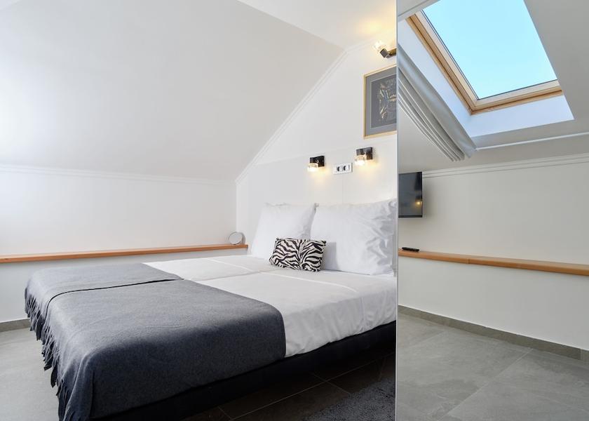  Tivat Room