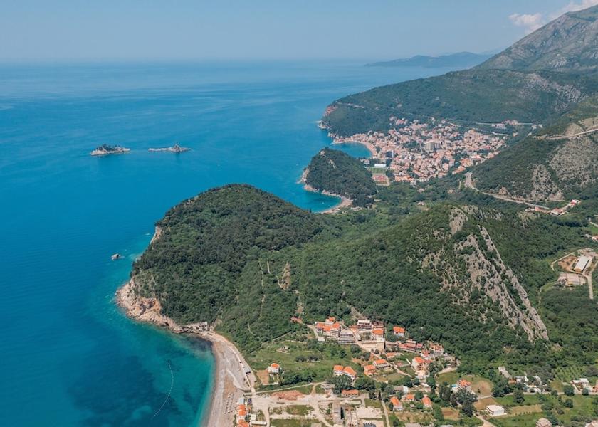  Petrovac Beach