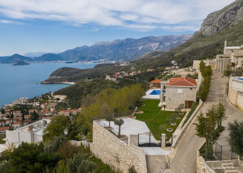  Petrovac Aerial View