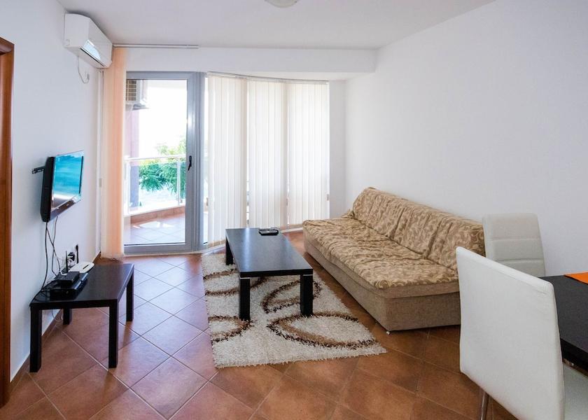 Bar Municipality Bar Living Area