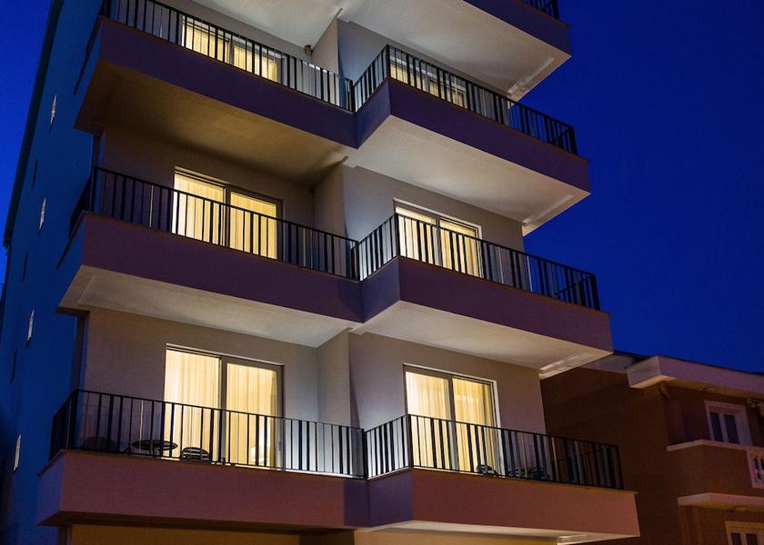 Budva Municipality Bečići Facade