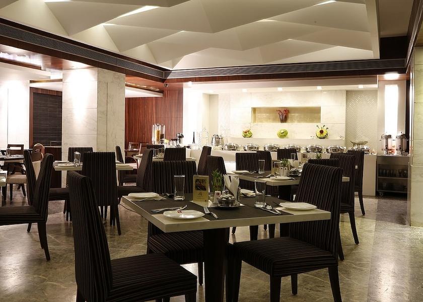 Gujarat Surat Breakfast area