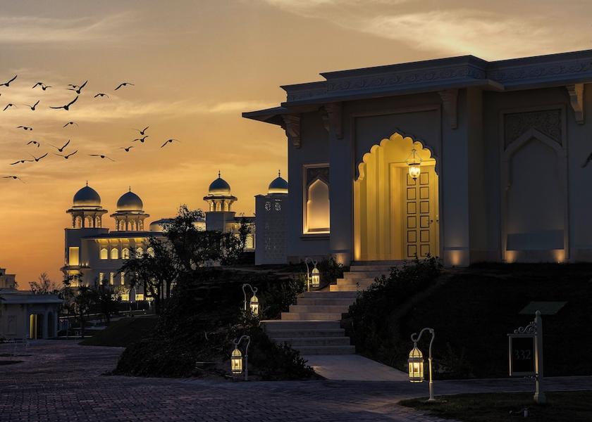  Doha Front of property - evening/night