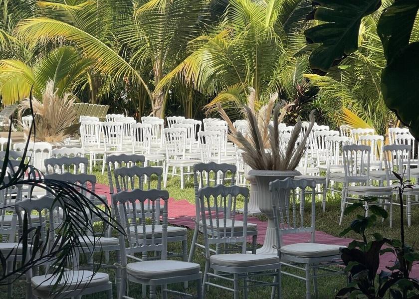 Usulutan (department) El Cuco Exterior Detail