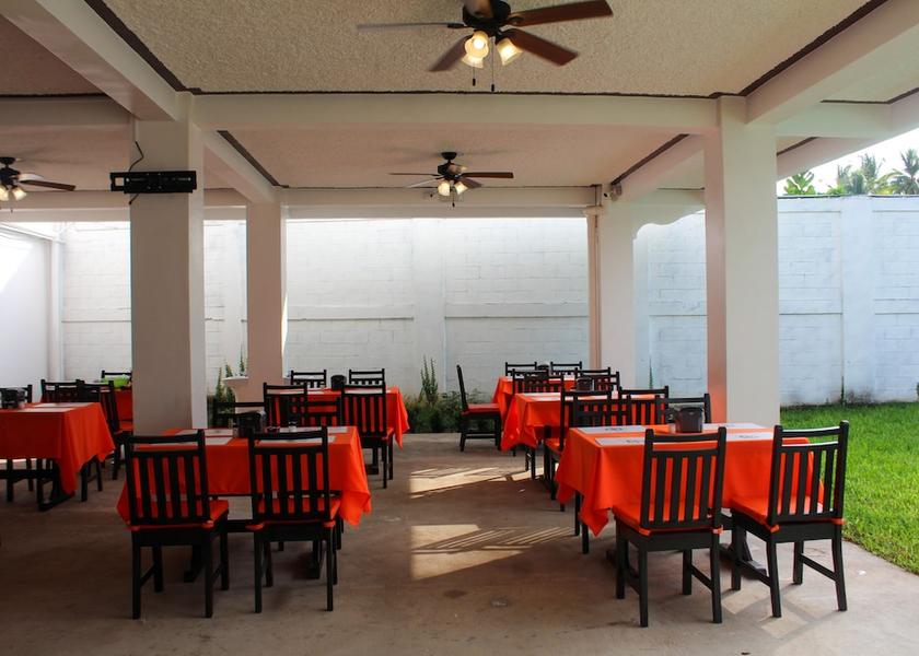  La Libertad Restaurant