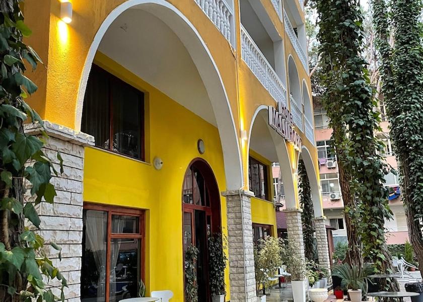  Golem Exterior Detail