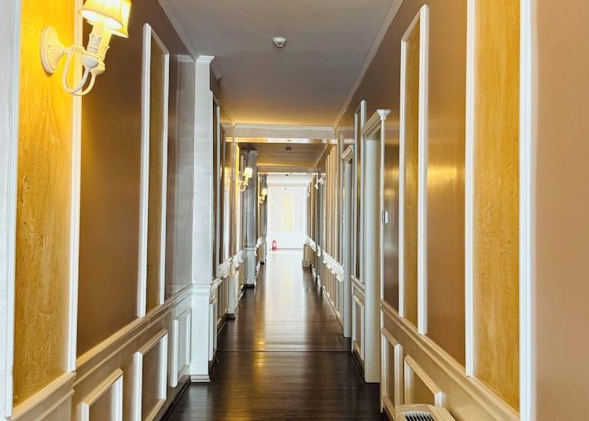 Tirana County Golem Hallway