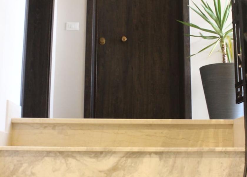  Tirana Interior Entrance