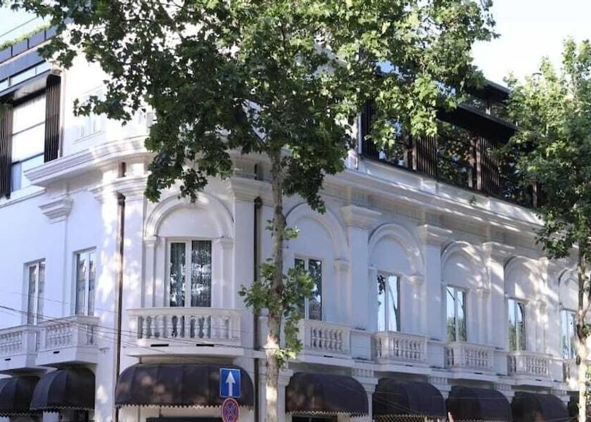  Tirana Primary image