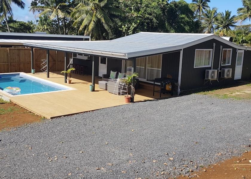  Rarotonga Exterior Detail