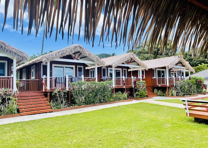  Rarotonga Exterior Detail