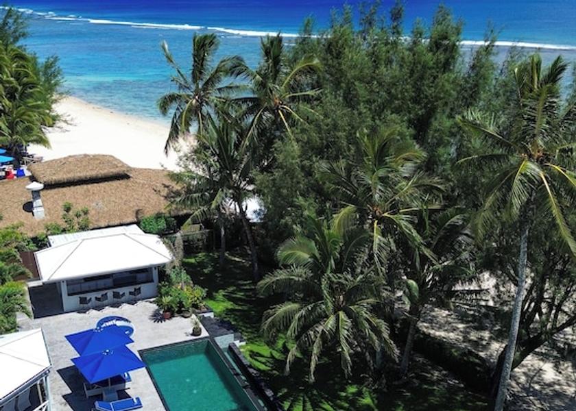  Rarotonga Exterior Detail