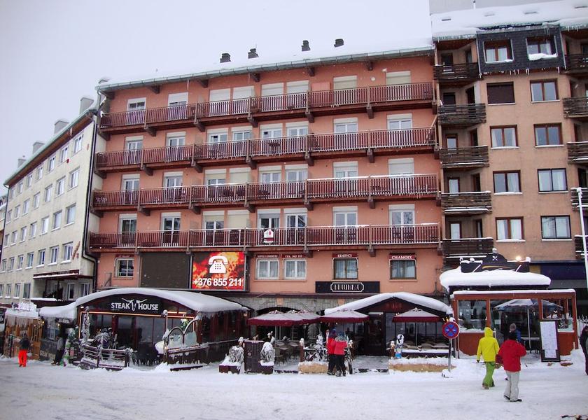 Occitanie Pas de la Casa Facade