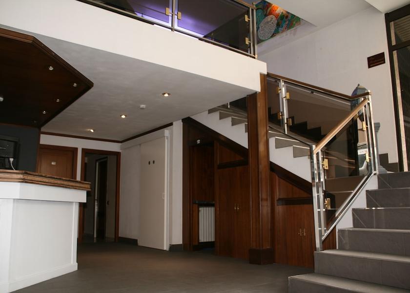  Andorra la Vella Interior Entrance