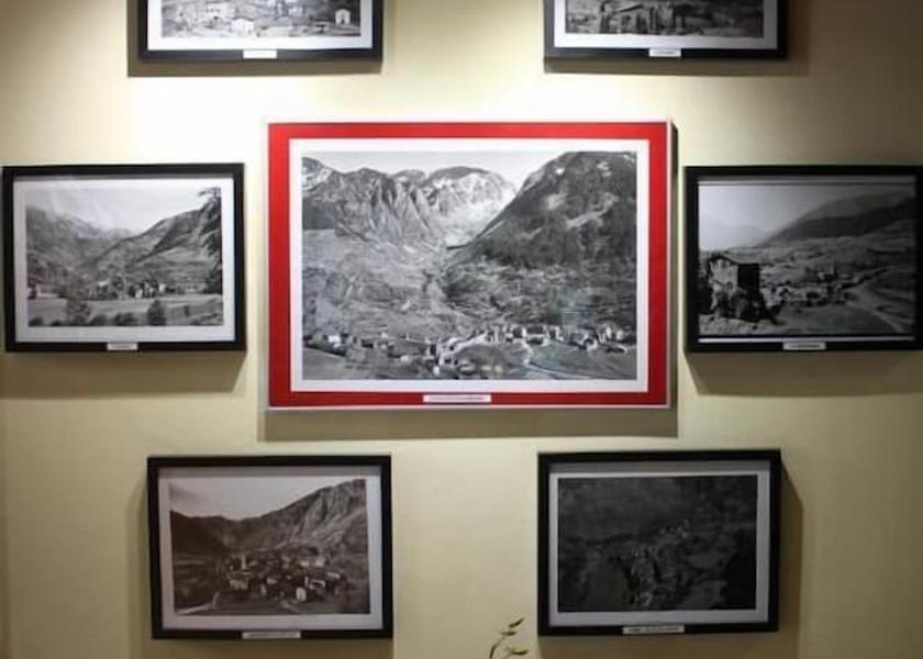  Escaldes-Engordany Interior Entrance