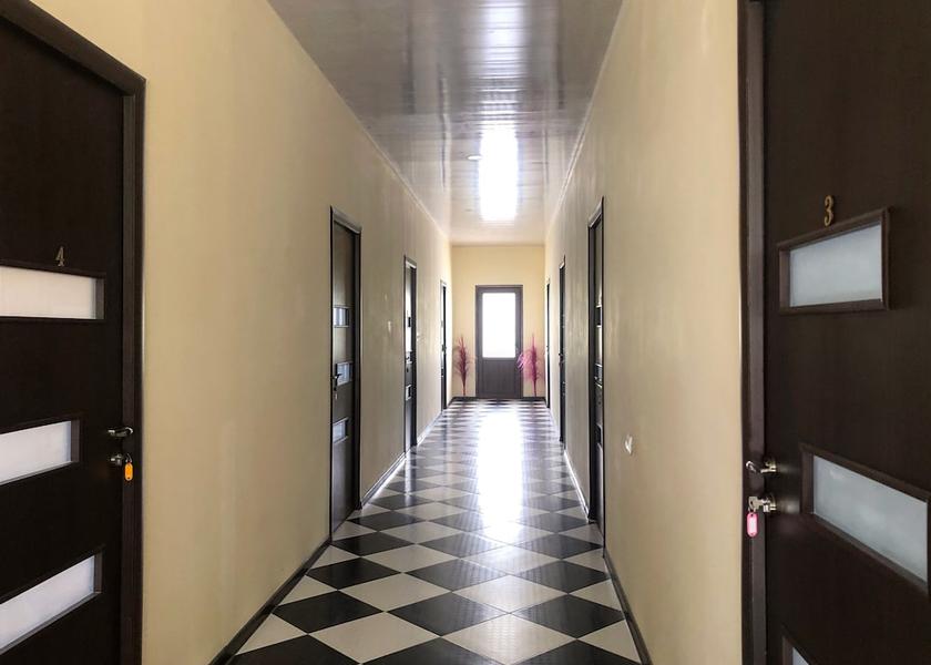  Dilijan Interior Entrance