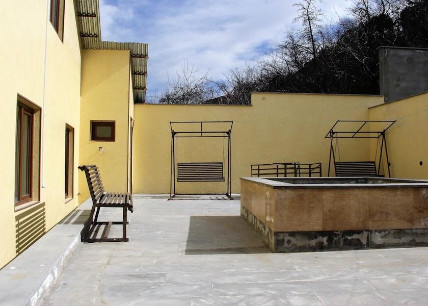  Dilijan Garden