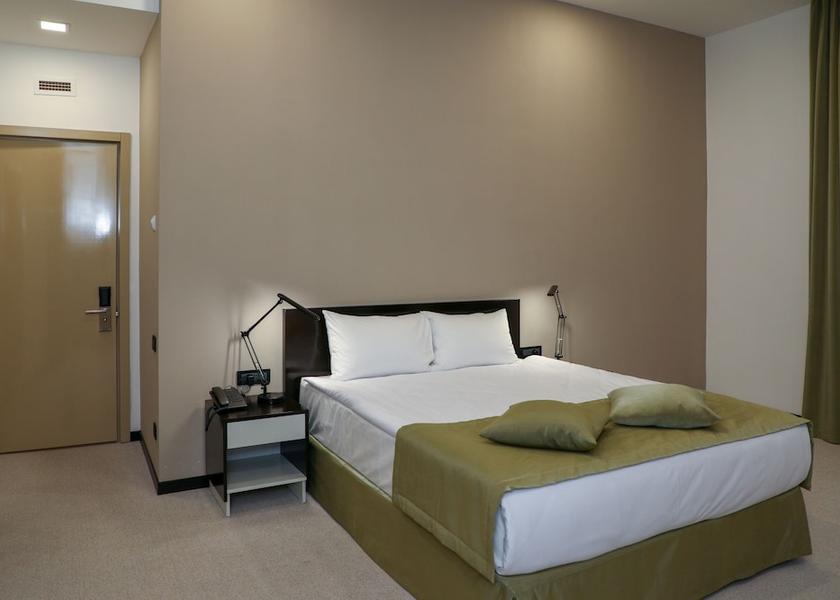  Yerevan Room