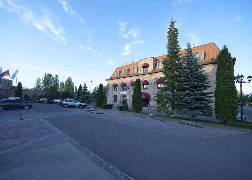  Gyumri Parking