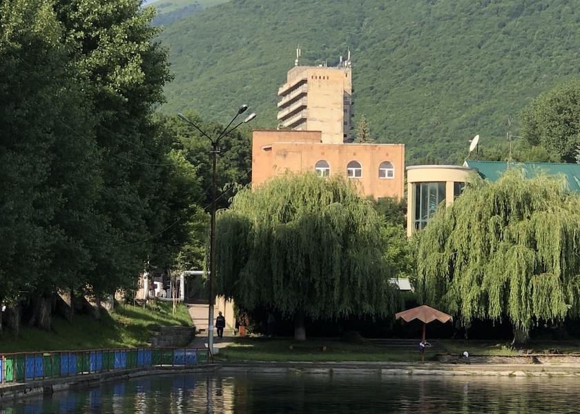  Vanadzor Lake
