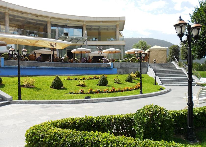  Sheki Property Grounds