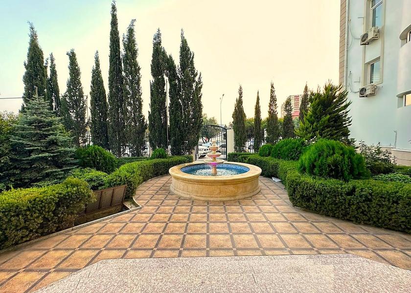  Baku Garden