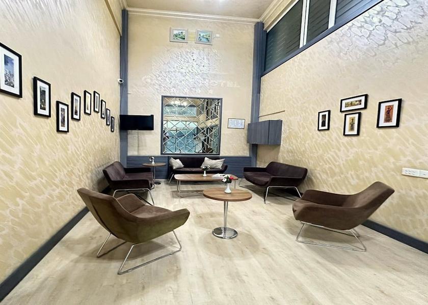  Baku Lobby sitting area