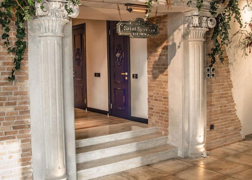  Baku Restaurant
