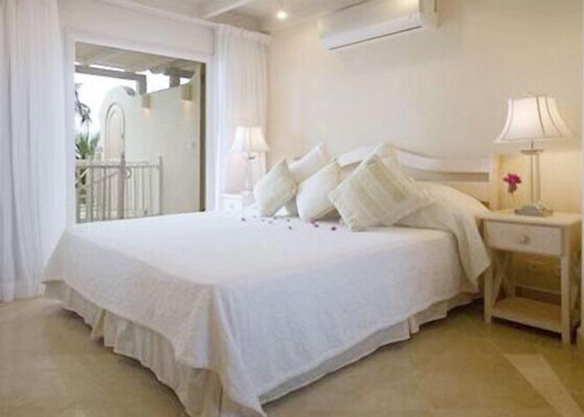 St. James Weston Room