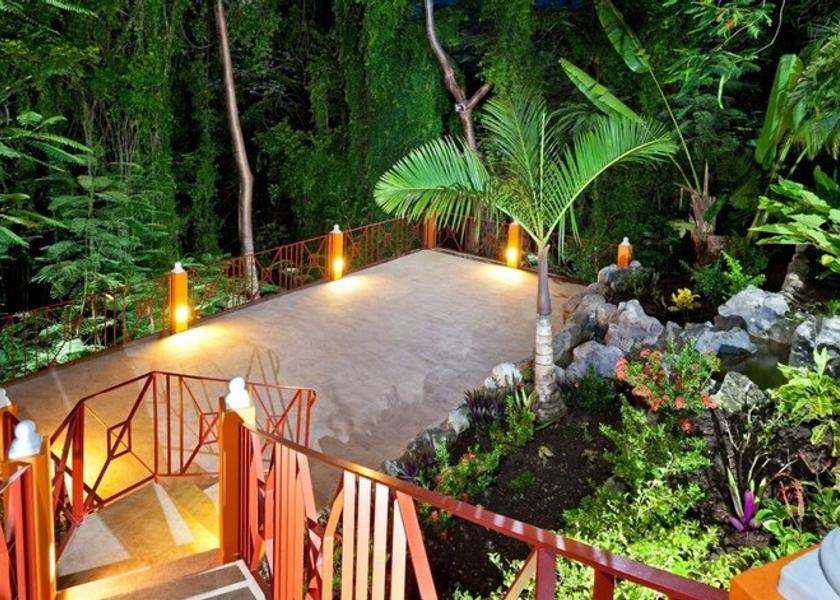 St. James Holetown Property Grounds