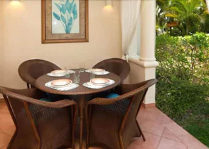 St. James Holetown Terrace