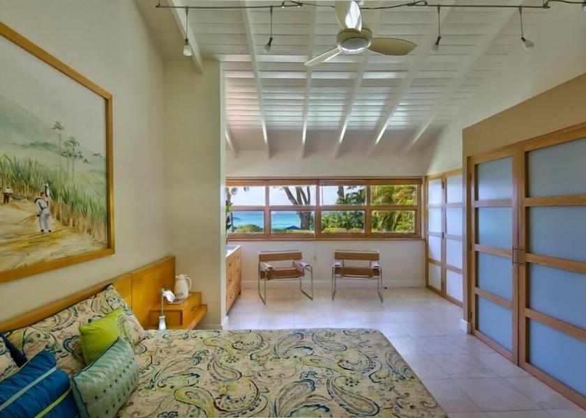 St. James Holetown Room