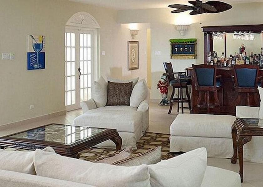  Holetown Living Area