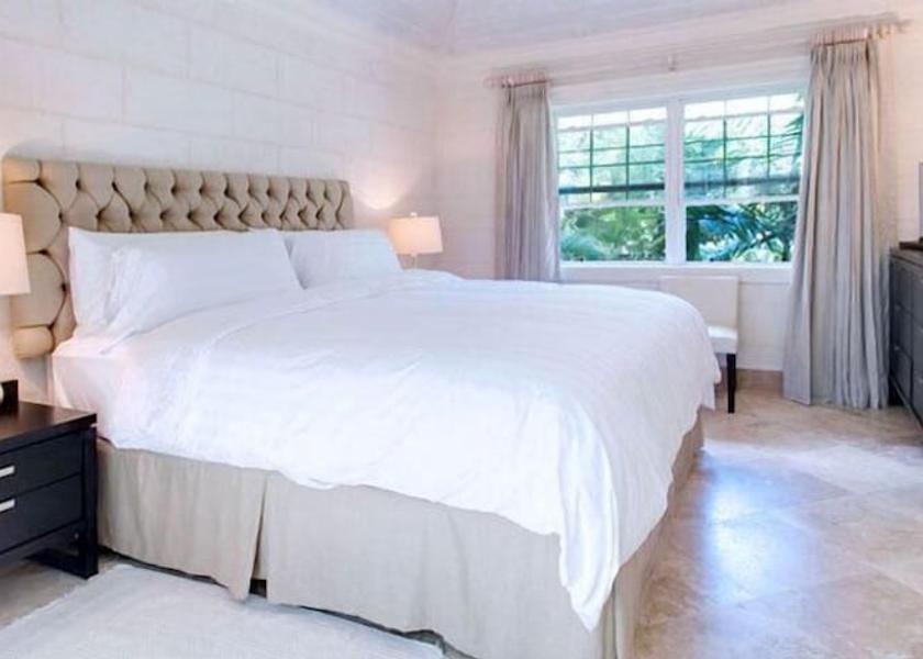  Holetown Room
