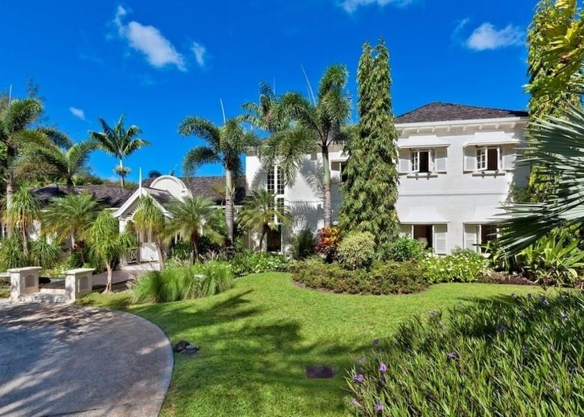  Holetown Property Grounds