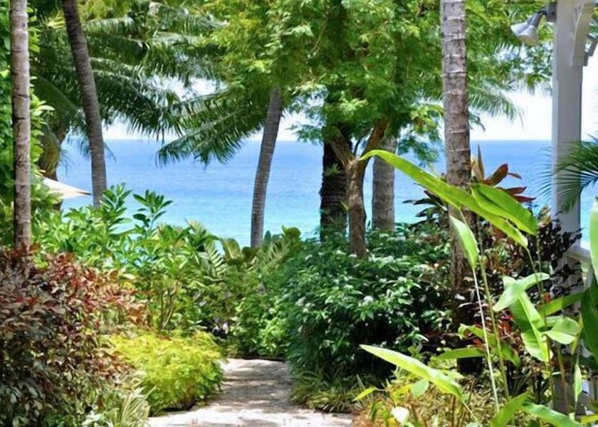  Derricks Property Grounds