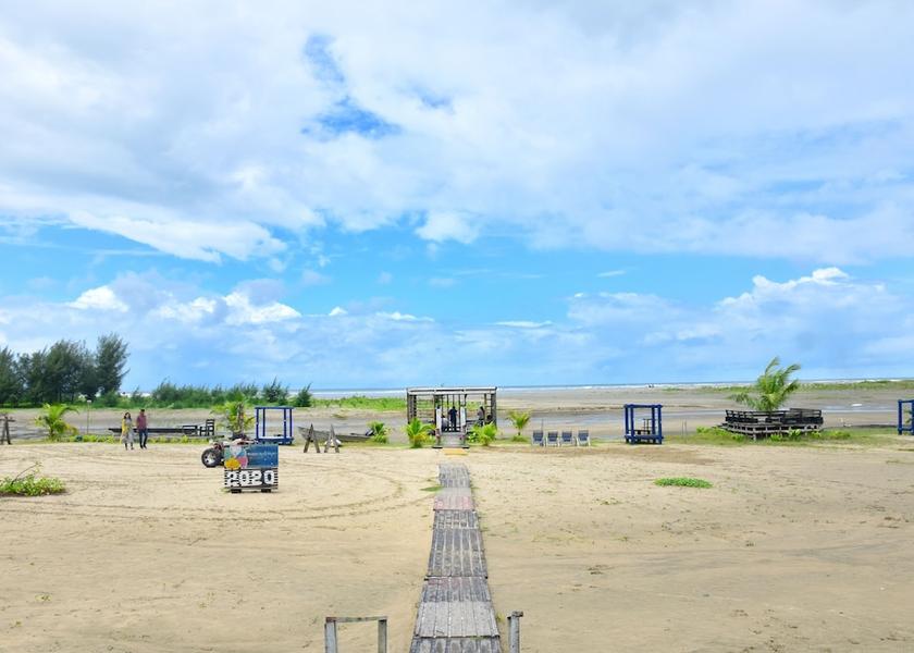  Cox's Bazar Beach