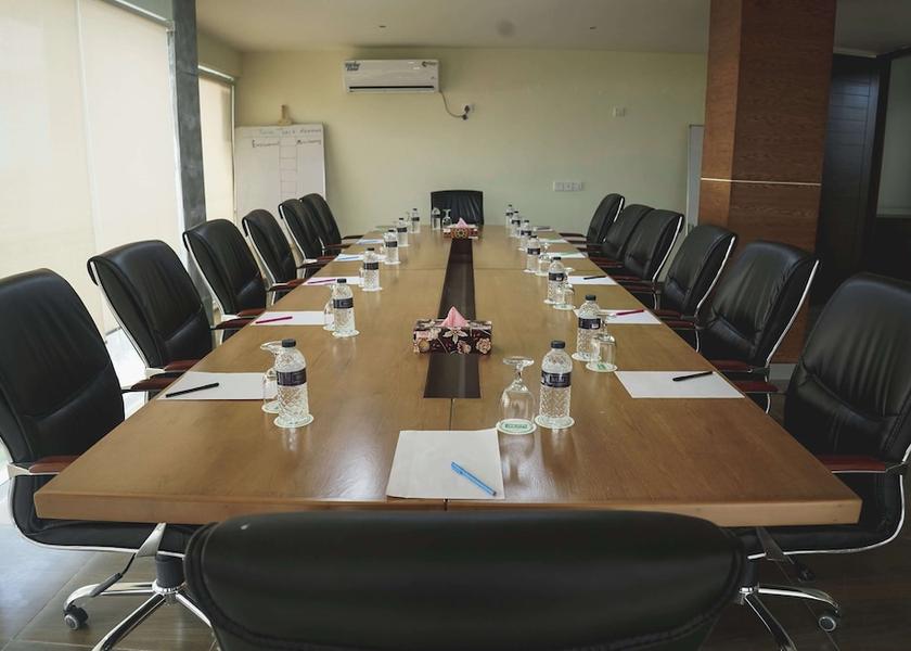  Cox's Bazar Business Centre