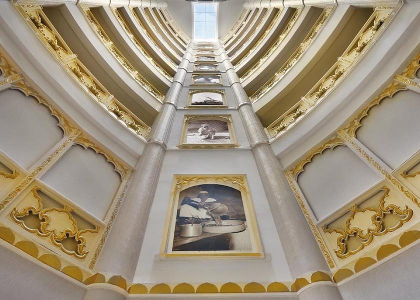  Manama Interior Entrance