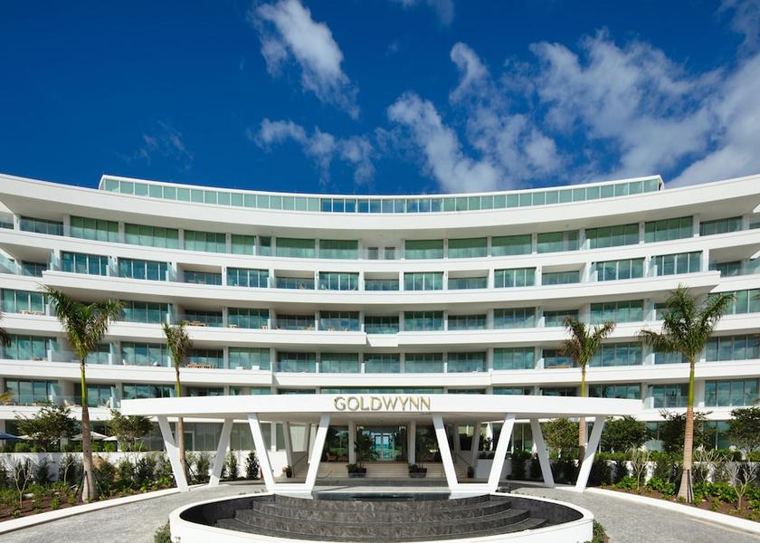 Nassau Facade