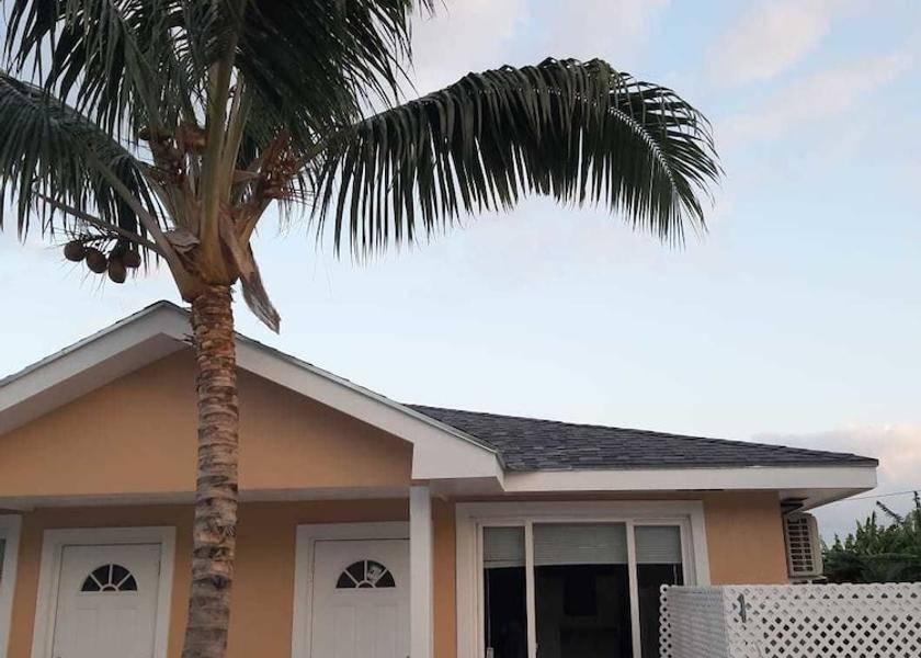  Nassau Exterior Detail