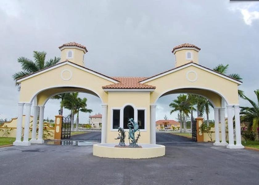 New Providence Island Nassau Entrance