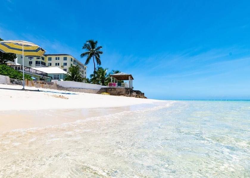  Nassau Beach