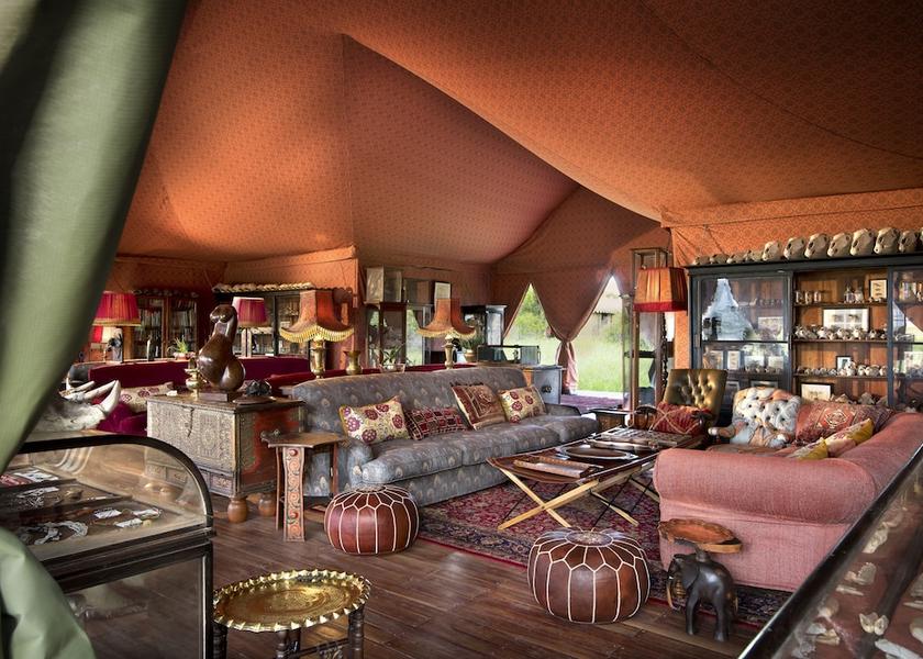  Central Kalahari Game Reserve Facade