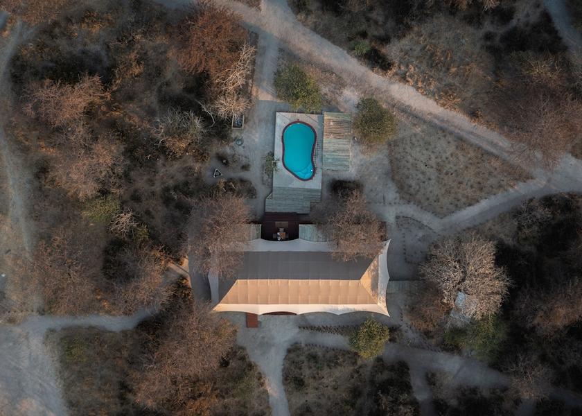  Maun Exterior Detail