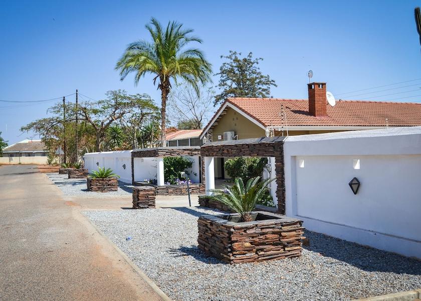  Francistown Exterior Detail